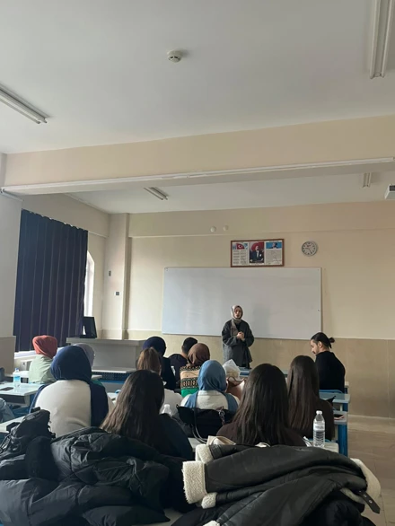 Dyt.Güzide Rümeysa ERDİM ile Mesleğe Giriş ve Deontoloji Dersi Kapsamında Söyleşi Etkinliği